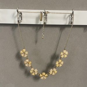 Flower necklace